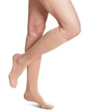 Bas de compression 15-20mmhg Sigvaris 841 Soft Opaque pour femme (Mollet)