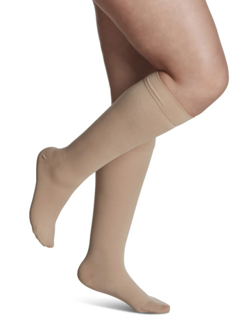 Bas de compression 20-30mmhg Sigvaris 862 Opaque pour femme (Mollet)